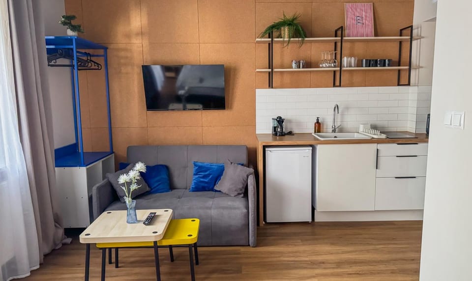 Plum Studio with terrace #self check-in Apartment in Warsaw