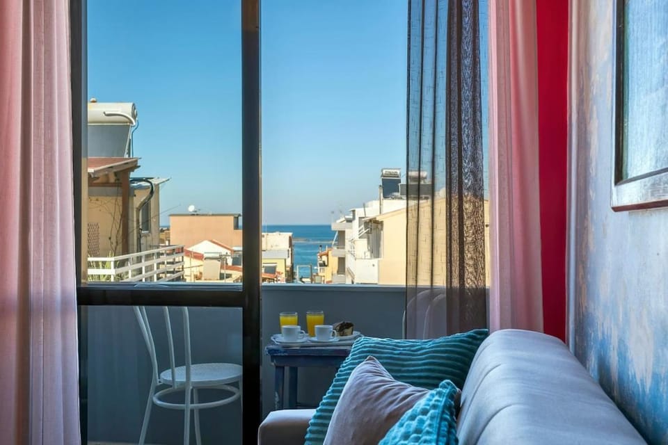 Balcony/Terrace, Living room