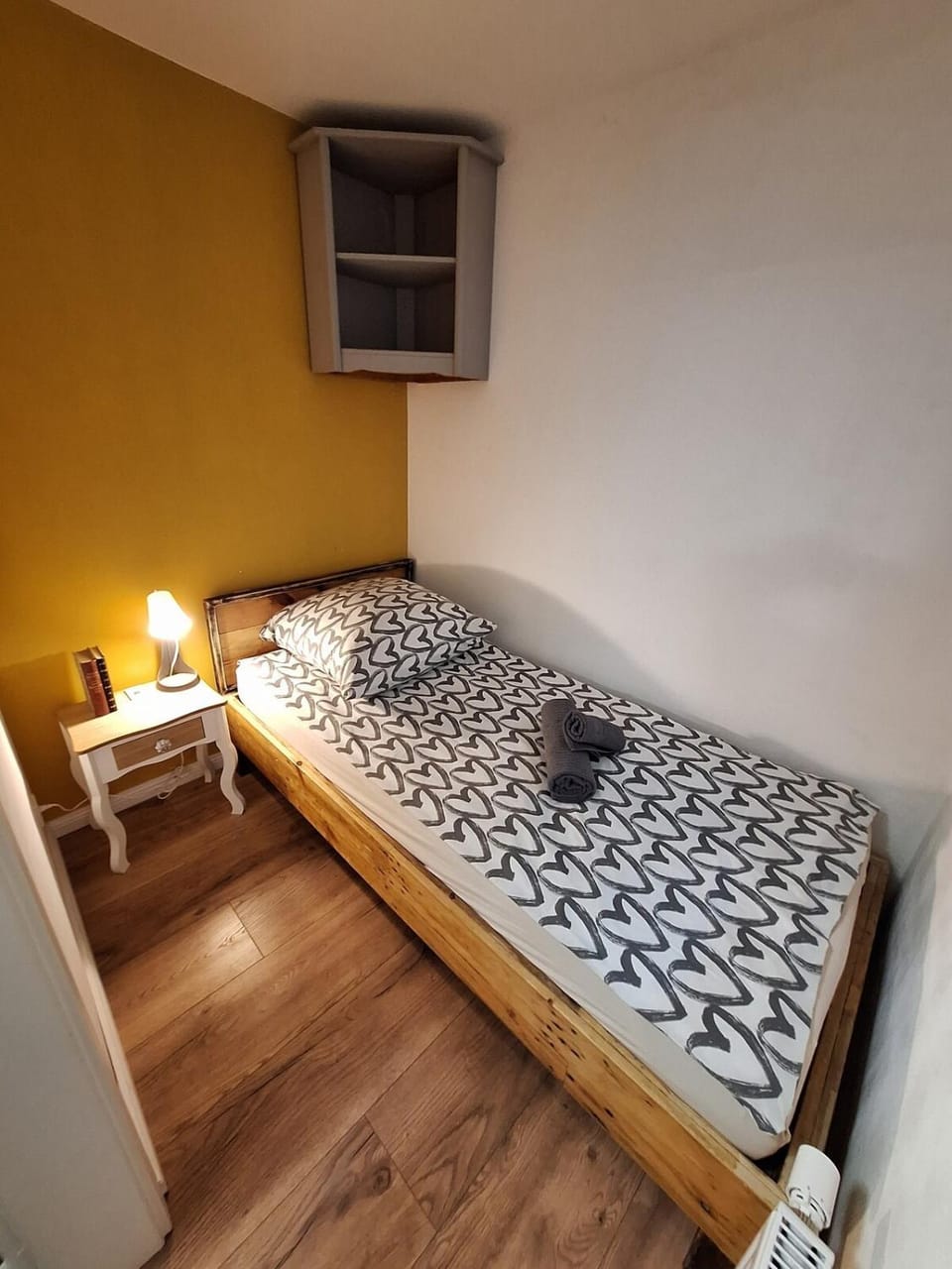 Oerlinghausen, Gesamte stilvolle Wohnung, 3 Schlafzimmer, 4 Betten Apartment in Bielefeld