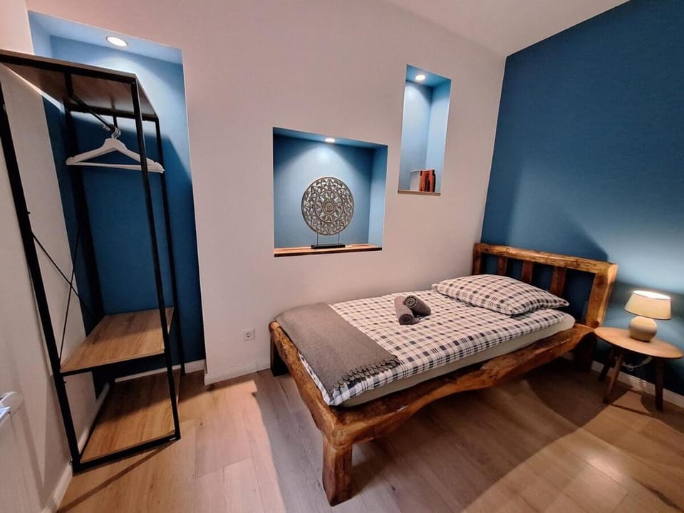 Oerlinghausen, Gesamte stilvolle Wohnung, 3 Schlafzimmer, 4 Betten Apartment in Bielefeld
