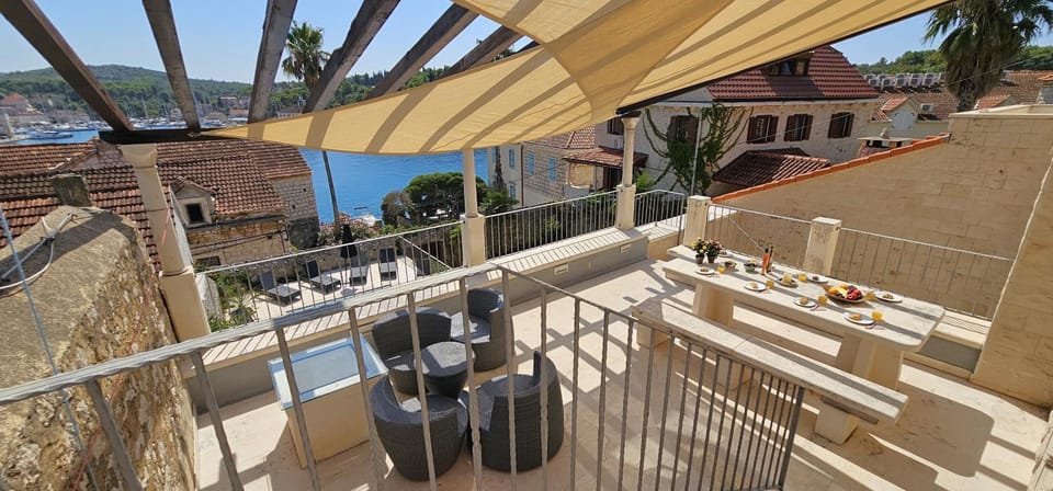 Day, View (from property/room), Balcony/Terrace, Seating area