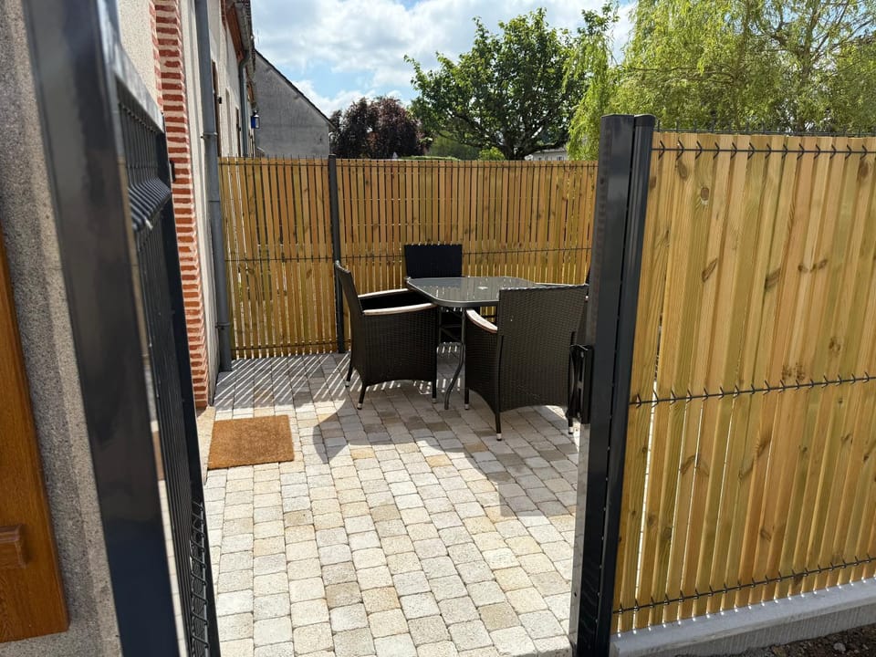 Patio, Balcony/Terrace, Dining area
