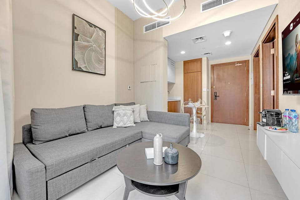City View 1BR Prime Location in Business Bay by Vibel Apartment in Dubai