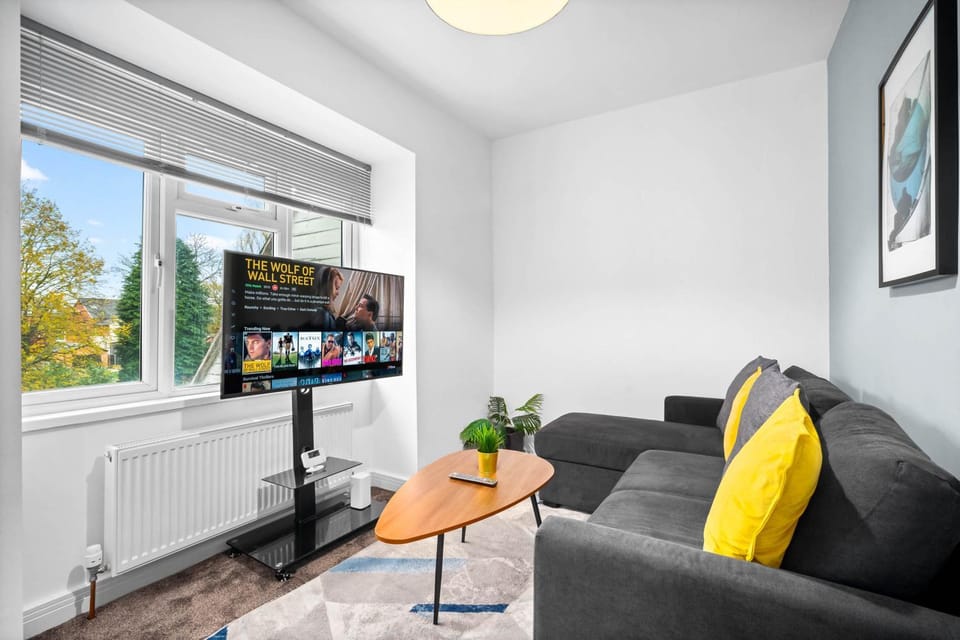 TV and multimedia, Living room, Seating area