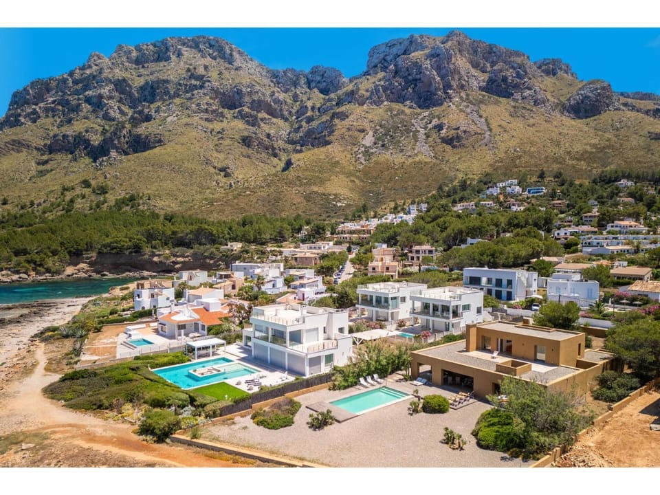 Villa Enigma by Interhome Villa in Llevant