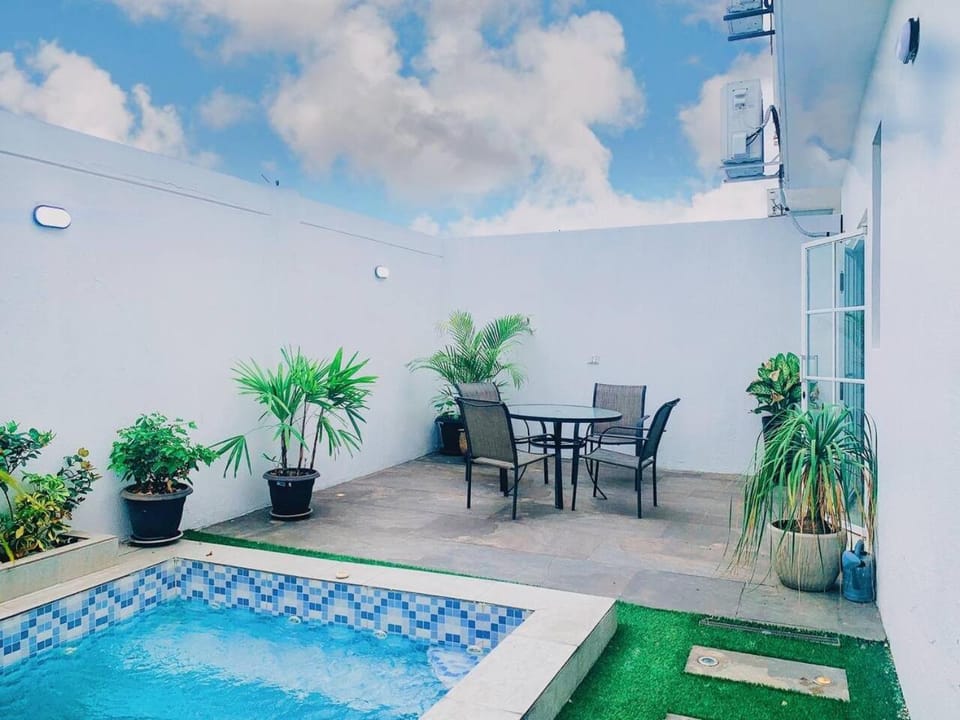 Casa con piscina privada para familias House in Guayaquil