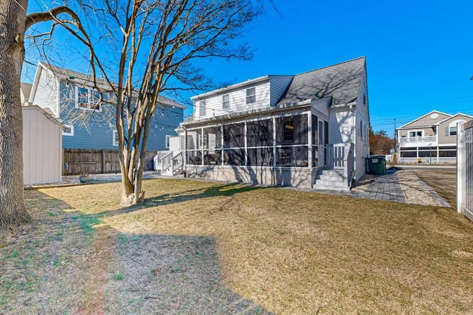 Ann Acres --- 21069 Elizabeth Ave. House in Dewey Beach