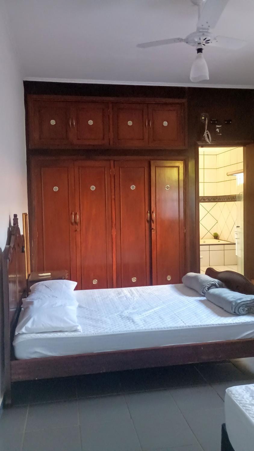 Bed, Bedroom, wardrobe