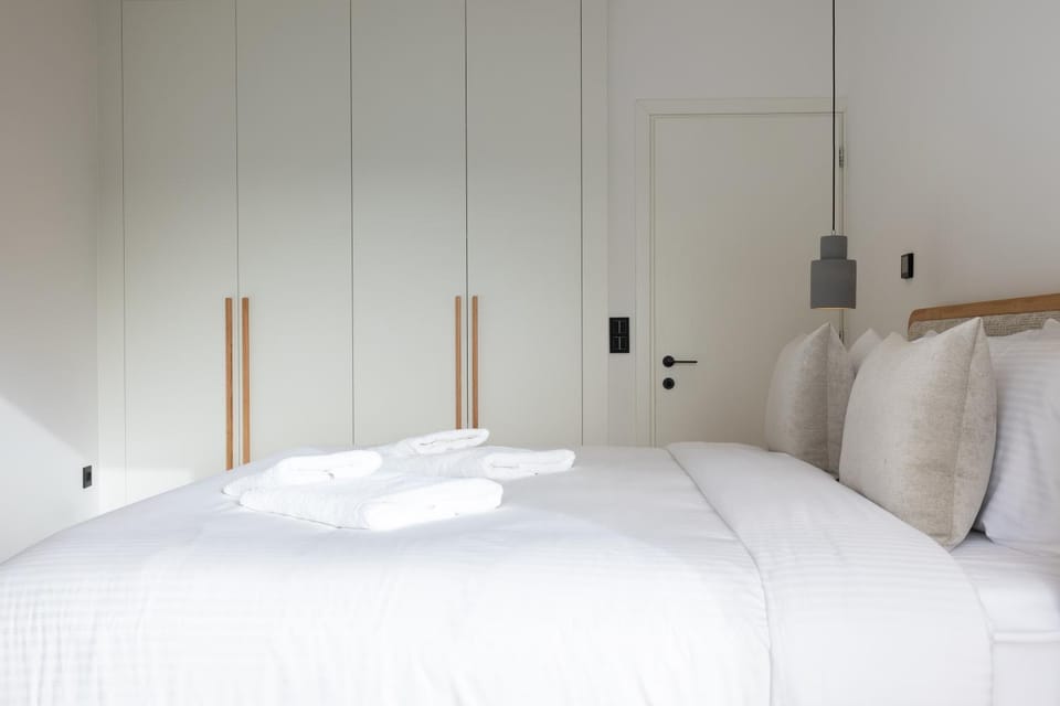 Bed, Photo of the whole room, Bedroom, towels, wardrobe