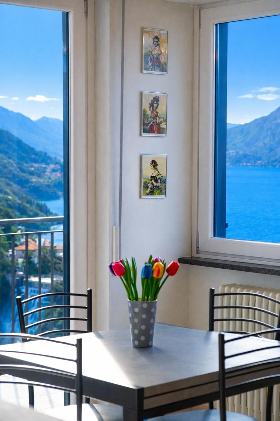Lake Dream 2 Lake View of COMO Apartment in Bellano