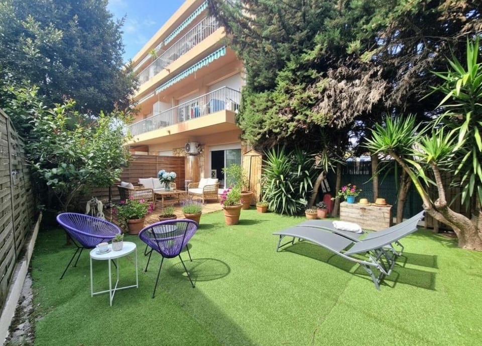 Studio avec jardin Apartment in Antibes