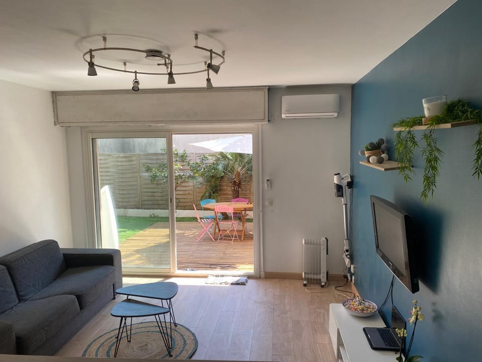 Studio avec jardin Apartment in Antibes