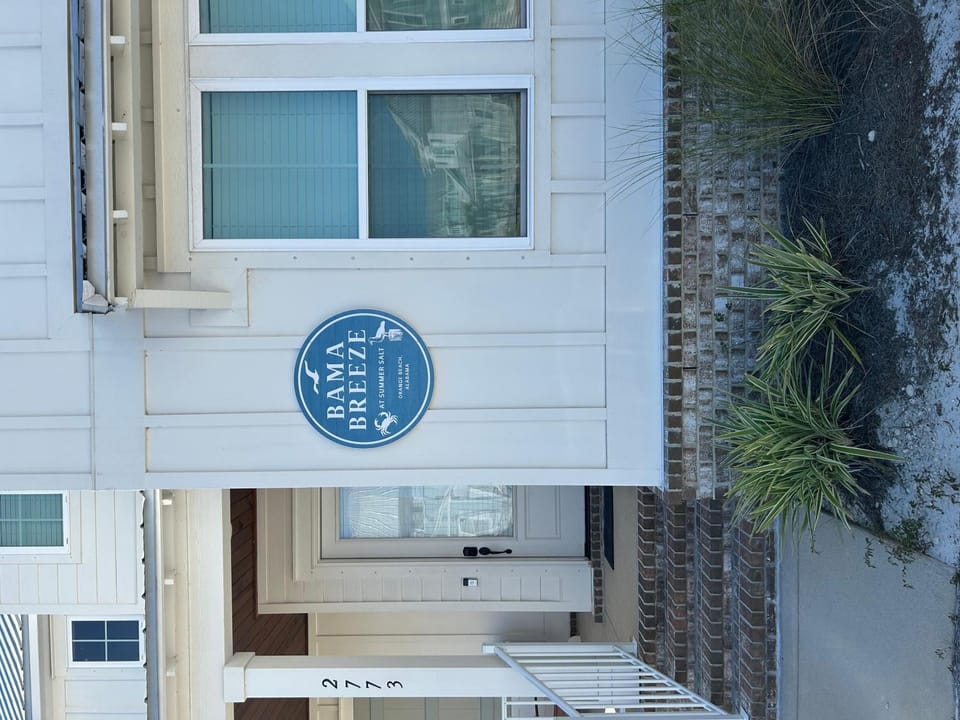 Bama Breeze at Summer Salt House in Orange Beach