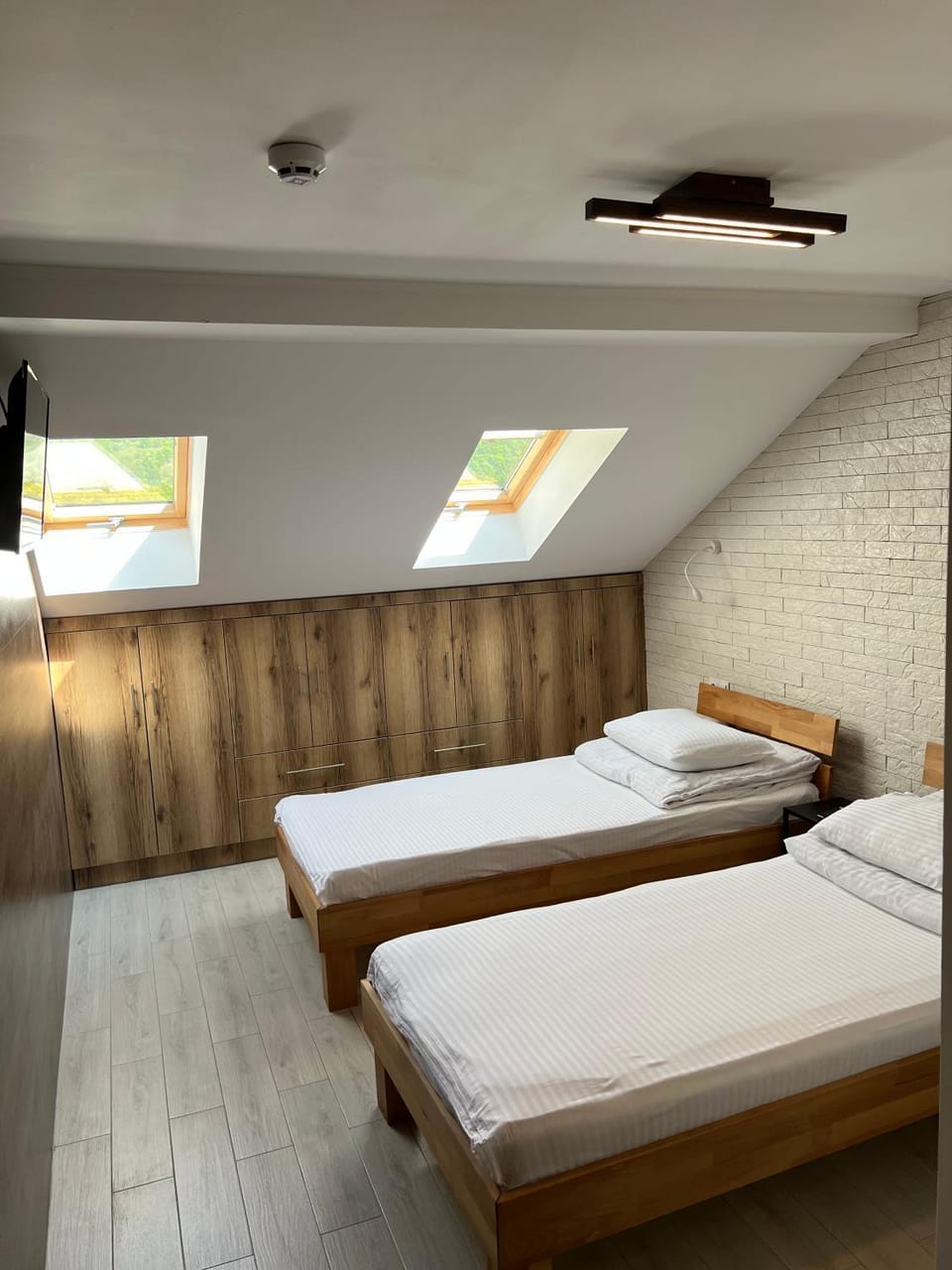 Bed, Photo of the whole room
