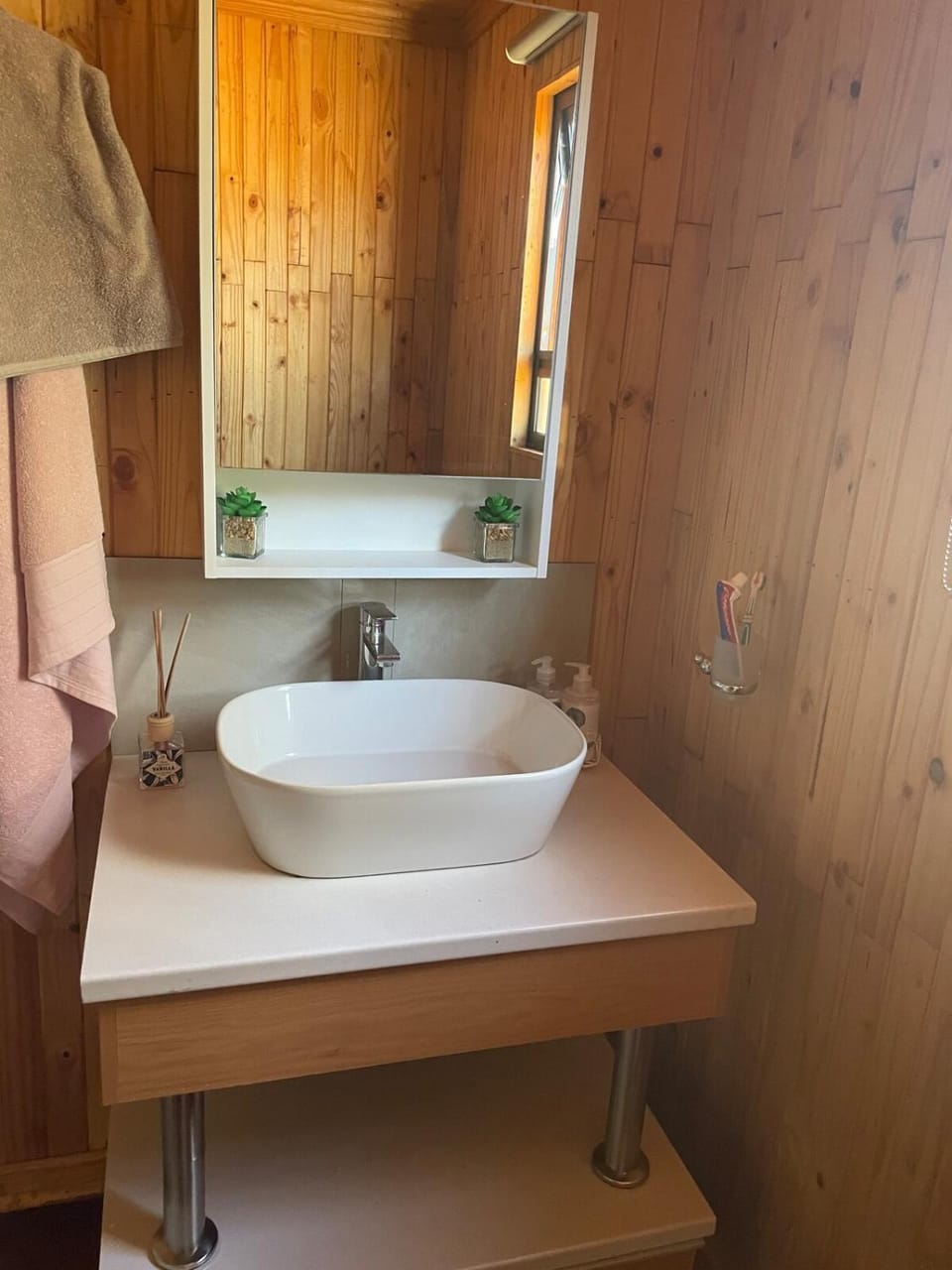 Shyalongubo dam cabin Cabin in South Africa