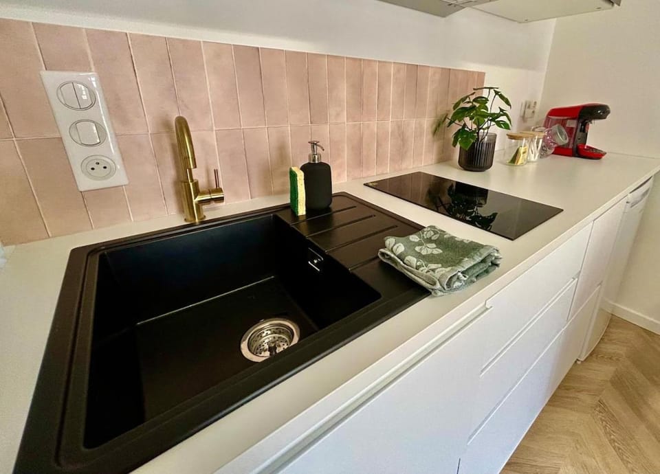 Kitchen or kitchenette, stove