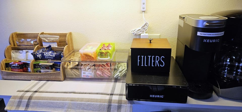 Coffee/tea facilities