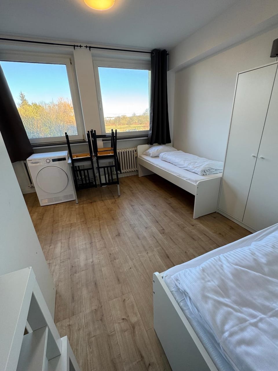 Bed, Photo of the whole room, Bedroom, wardrobe