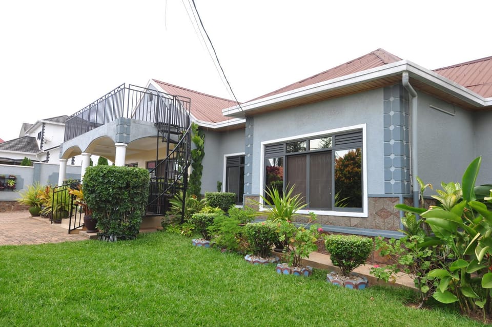 Property building, Garden, Garden view