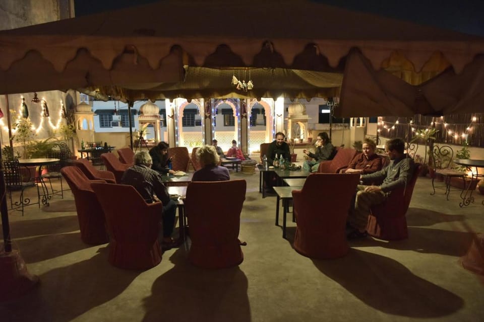 Balcony/Terrace, Guests, Dinner