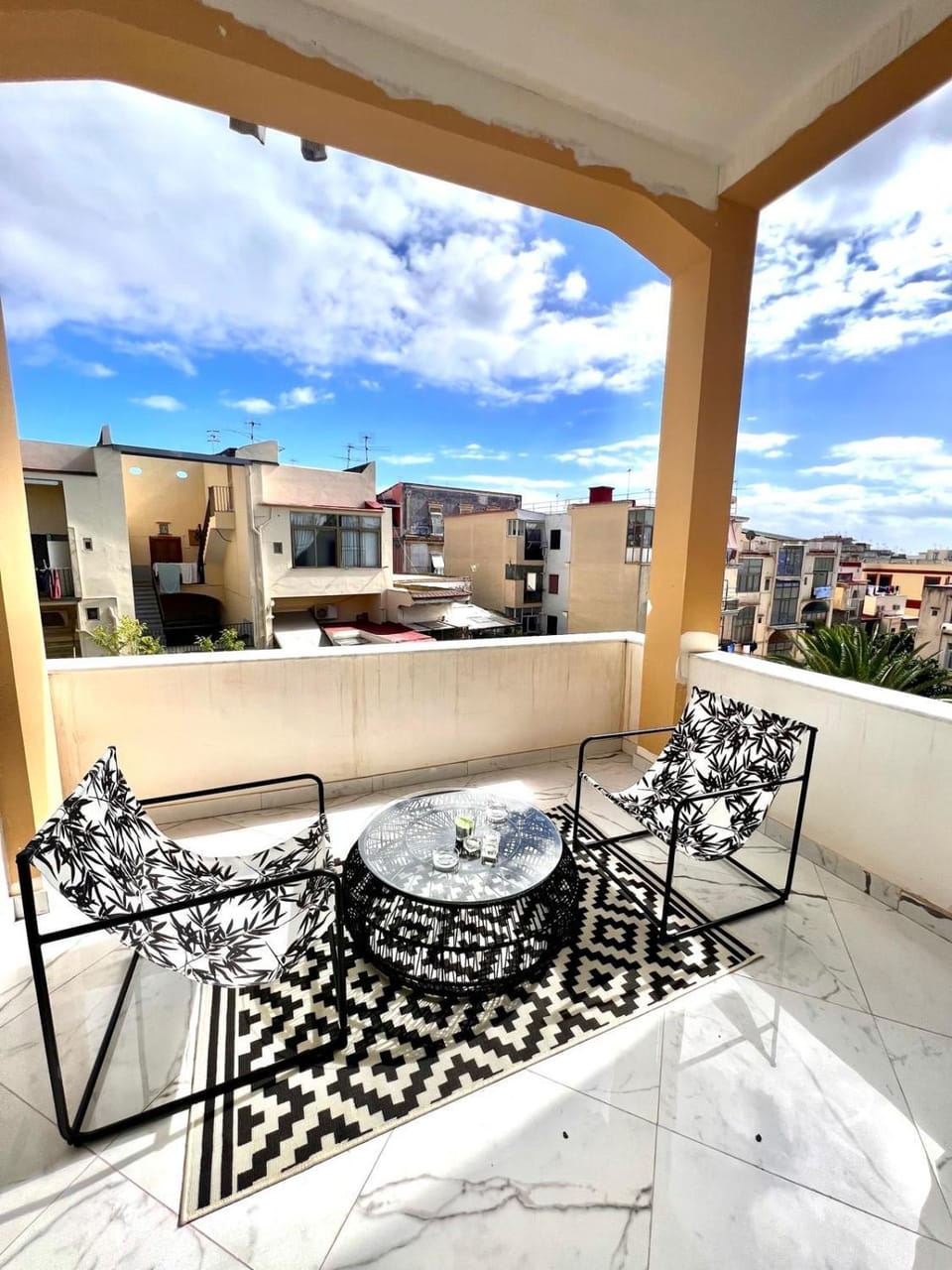 Property building, Patio, Day, View (from property/room), Balcony/Terrace, Living room, Seating area, Dining area