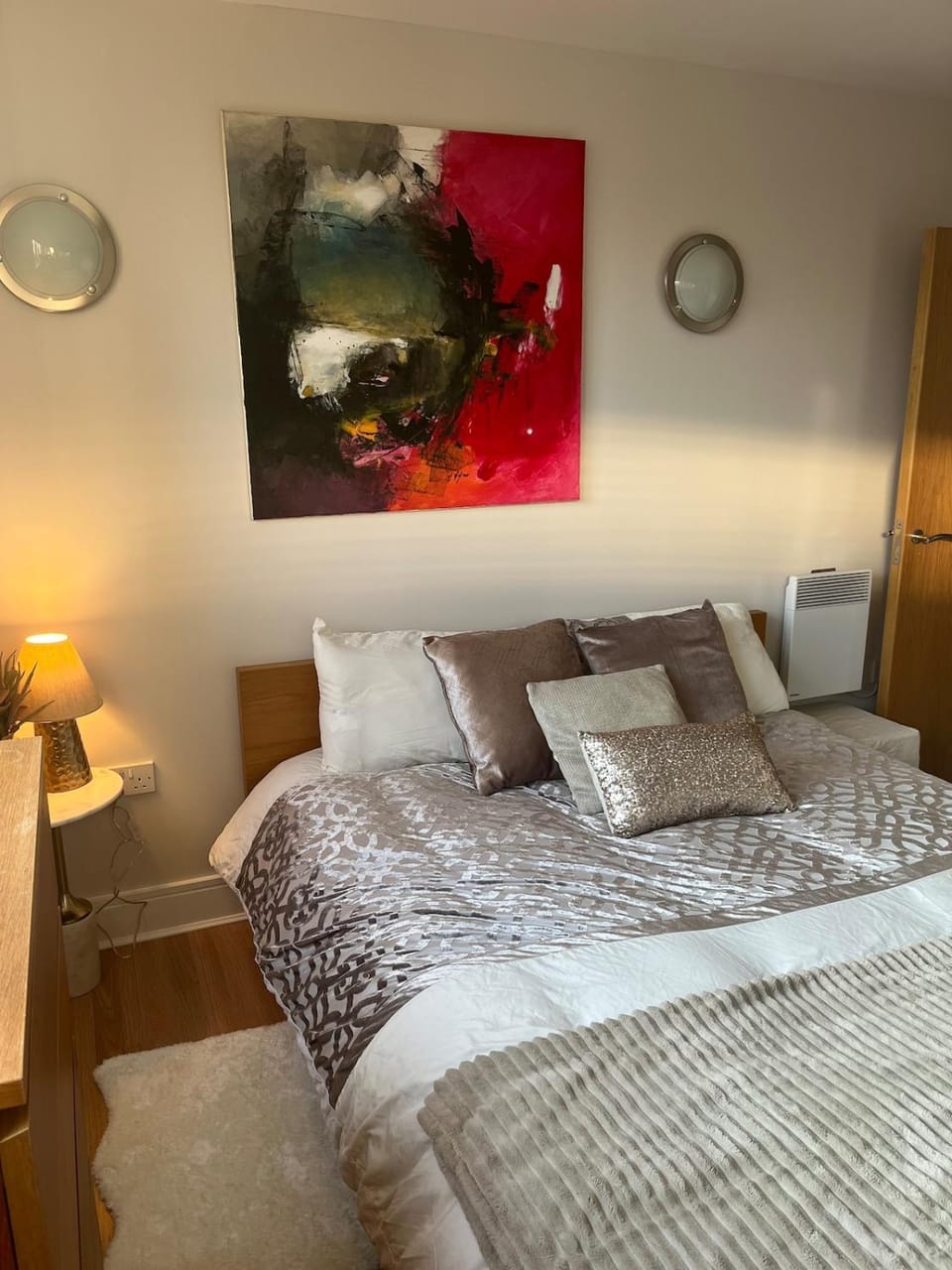 Limehouse Marina, London large 2 bed Apartment in London