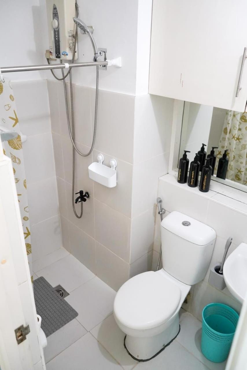 Shower, Toilet, Bathroom, bidet