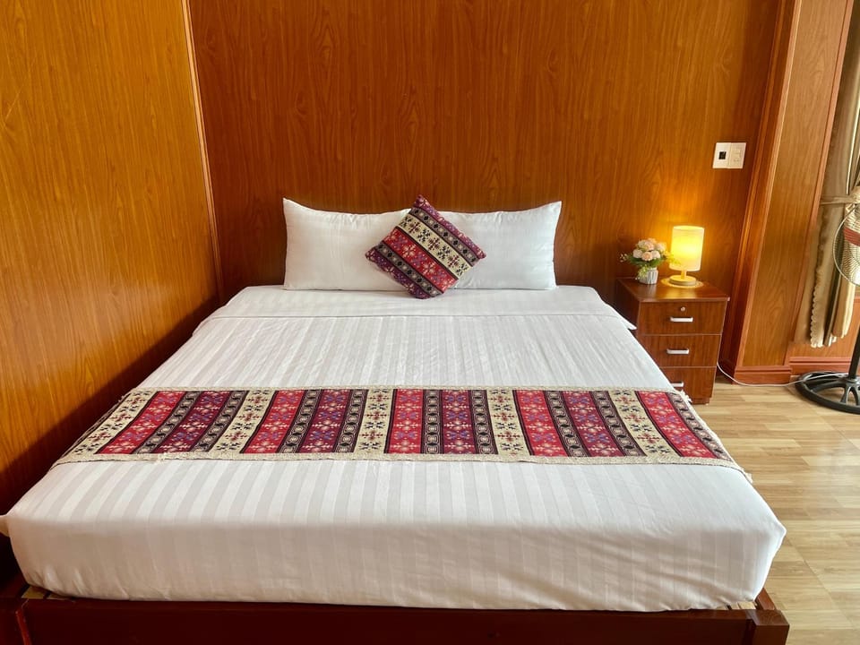 Ba Be Chill - wide view Bed and Breakfast in Vietnam