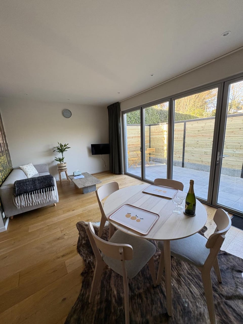 Cozy guestroom near city center Apartment in Bruges