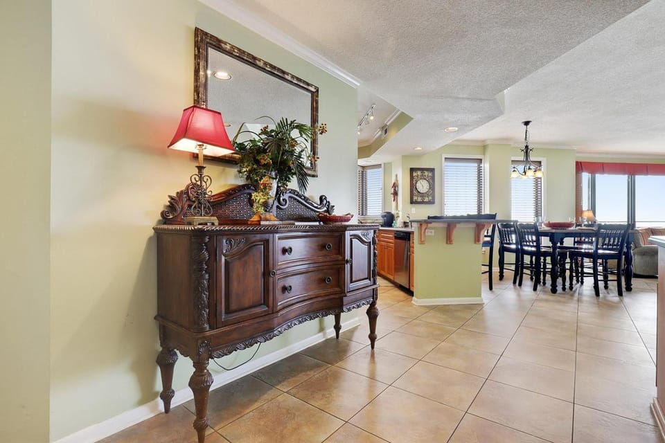 SeaChase 1401W House in Orange Beach