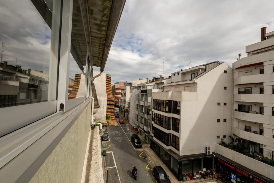 Neighbourhood, City view, Street view, Location
