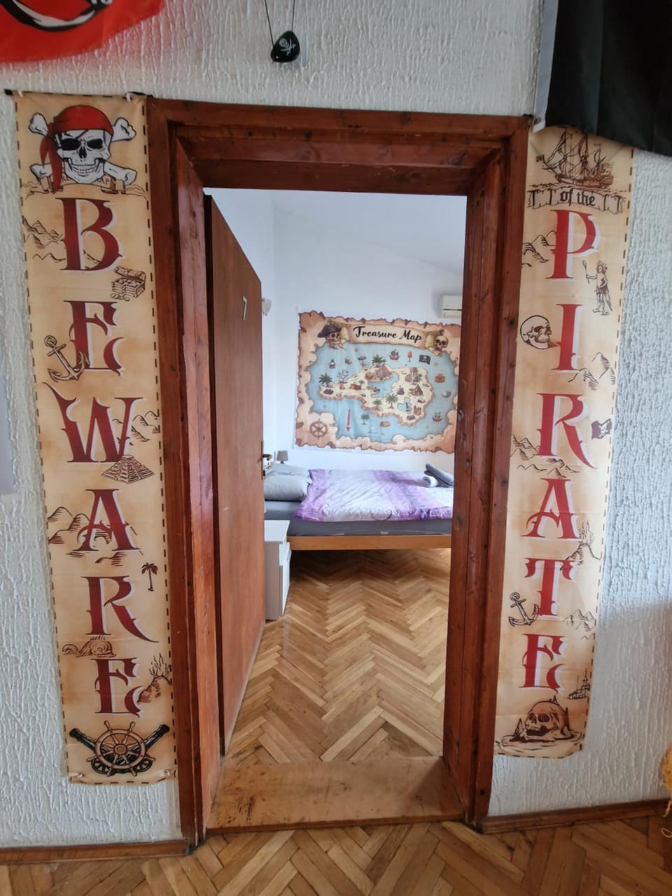 Pirate Backpackers Hostel in Ulcinj