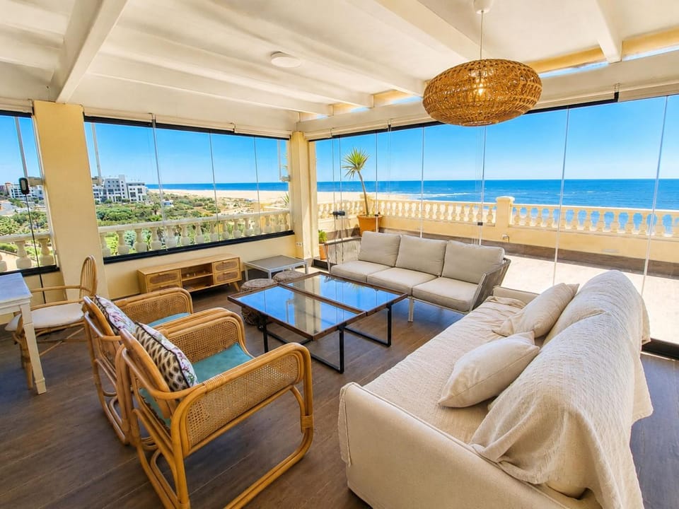 Balcony/Terrace, Seating area, Sea view