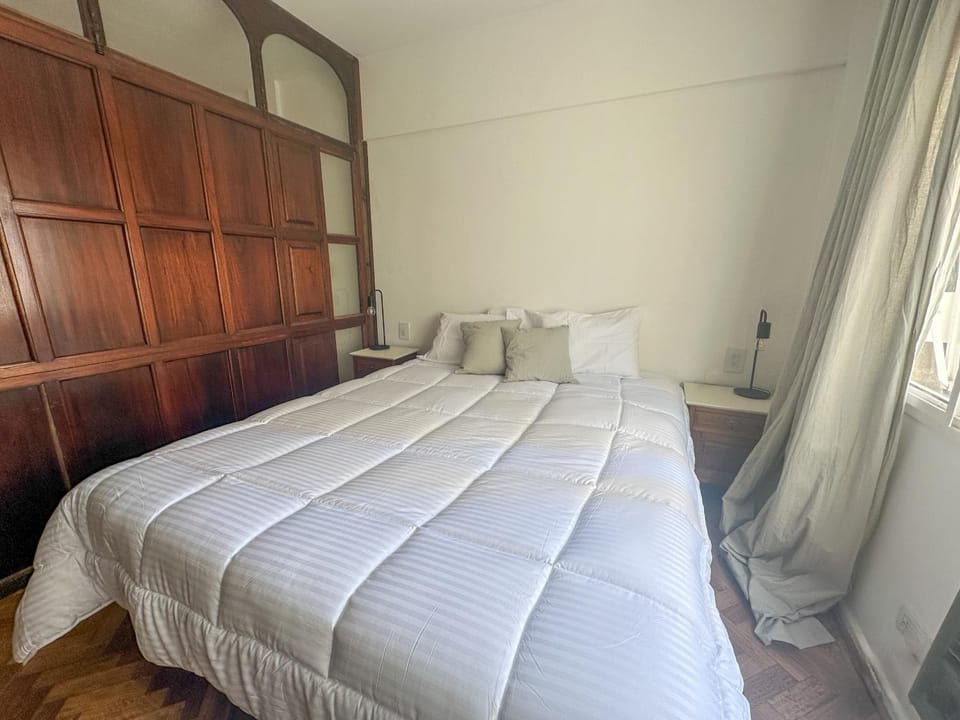 RentUp - Monoambiente Funcional Zona Tribunales, Colón y Teatros Apartment in Buenos Aires