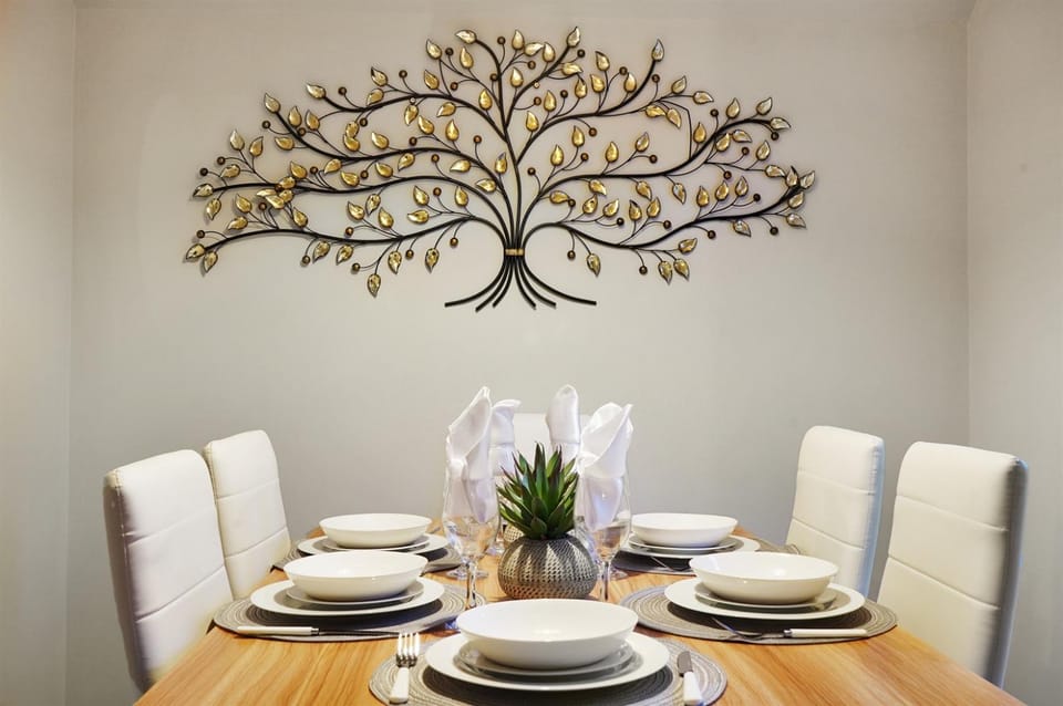 Decorative detail, Dining area