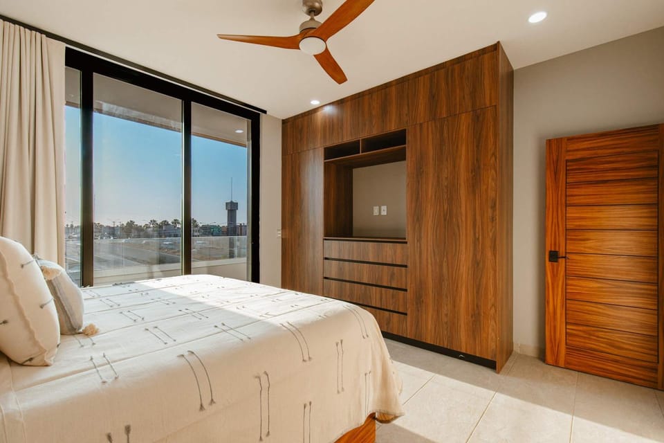1st Floor Sea Views and Rooftop Access to the Best Views in Cabo Apartment in Baja California Sur