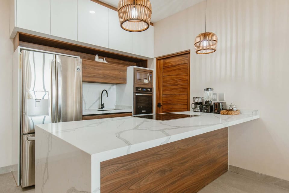1st Floor Sea Views and Rooftop Access to the Best Views in Cabo Apartment in Baja California Sur