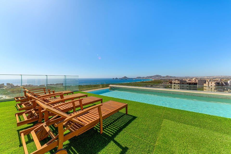 2nd Floor Sea Views and the Best Sunrises in Cabo Apartment in Baja California Sur