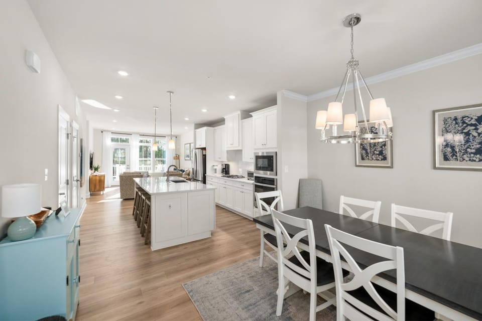 Brand New Lewes House-Sleeps 14 House in Sussex County