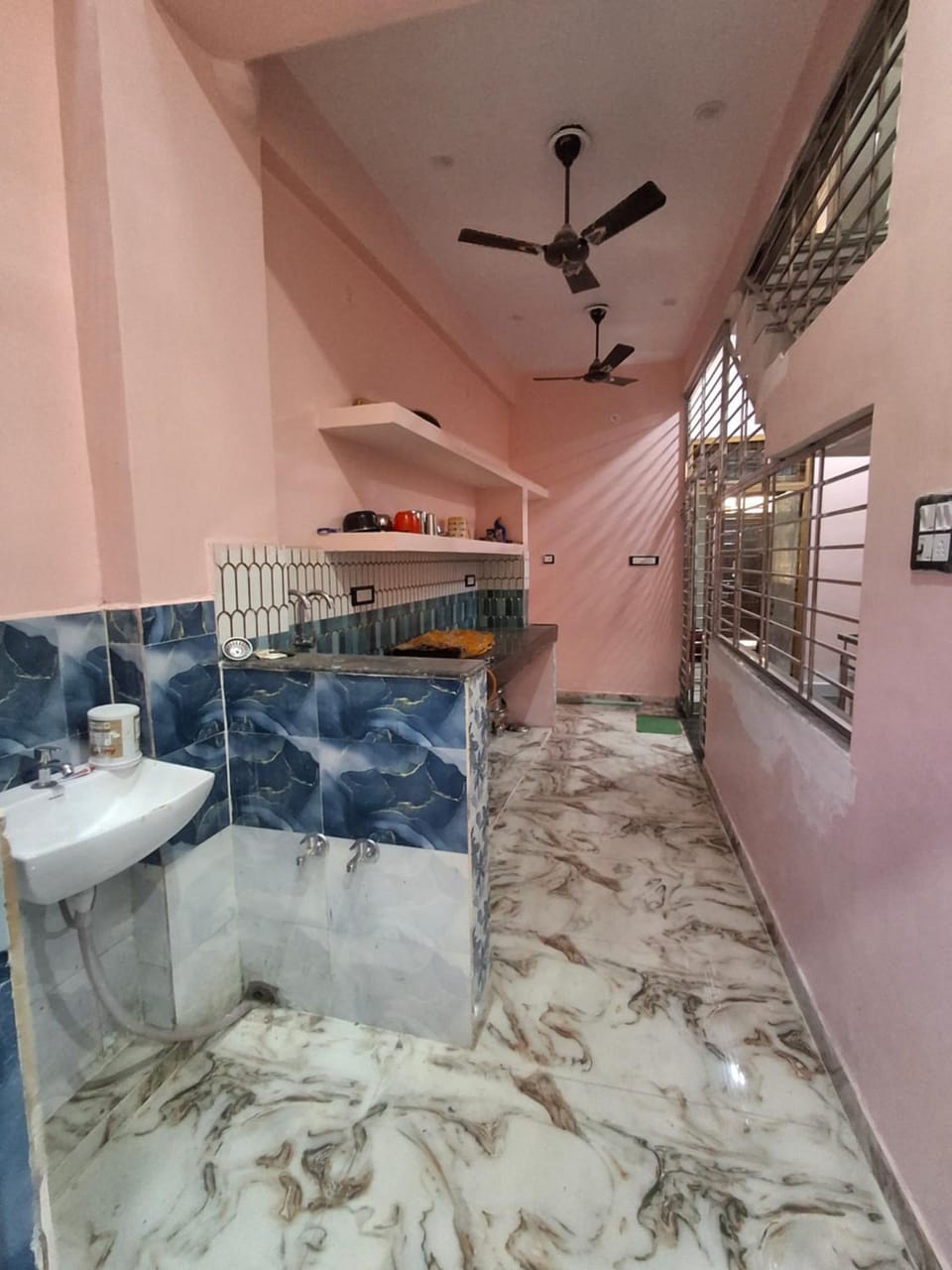 KumbhaLivingg Apartment in Uttar Pradesh