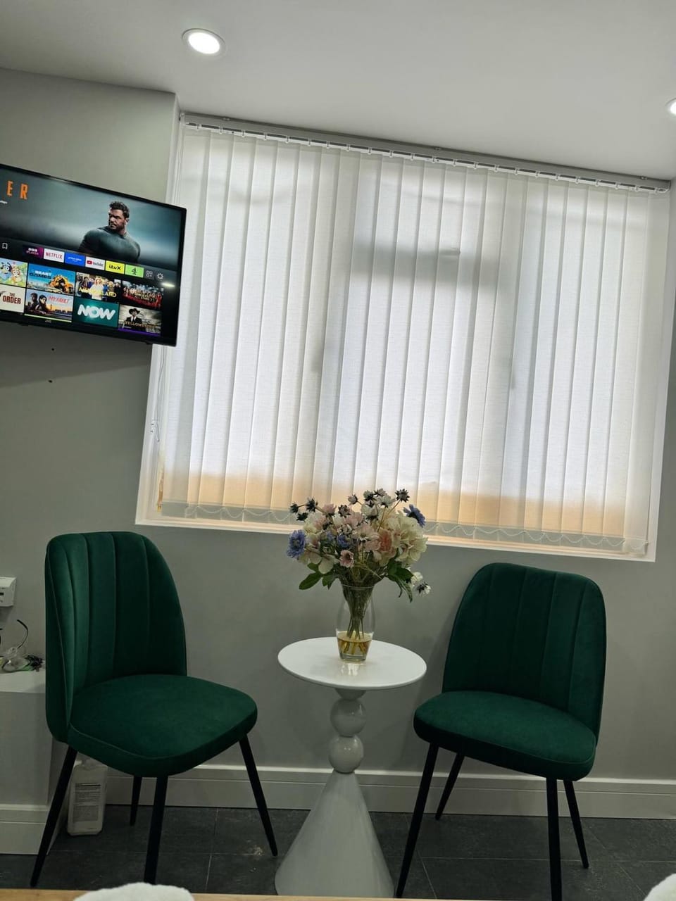 Stylish Studio Near Birmingham Apartment in Birmingham