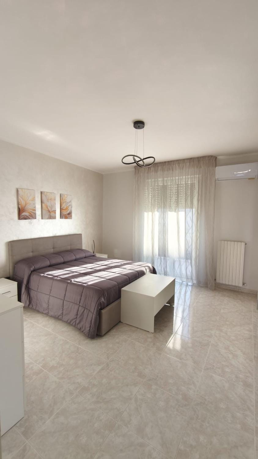 Bed, Bedroom, air conditioner