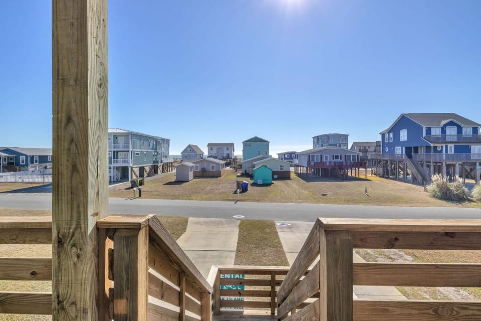 Feels Like Home by Oak Island Accommodations House in Oak Island