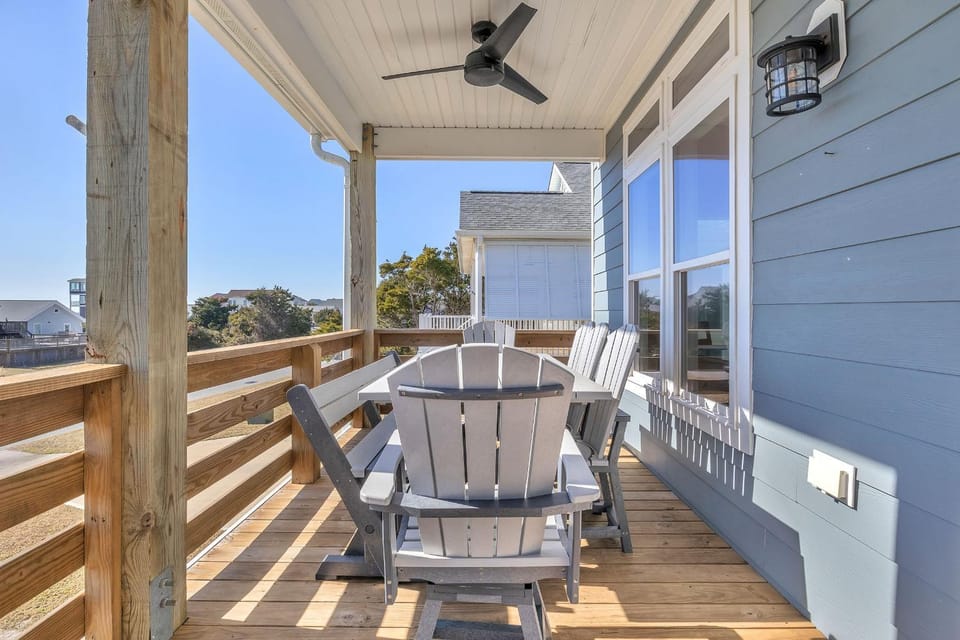 Feels Like Home by Oak Island Accommodations House in Oak Island