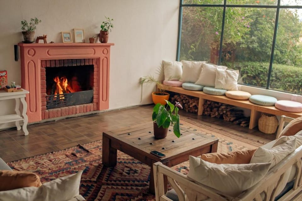 Casa Centralita, in centro with views, fire pit and tree house House in San Cristobal de Casas