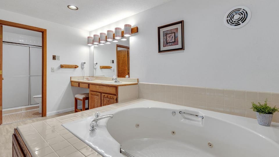 Bathroom, Bath