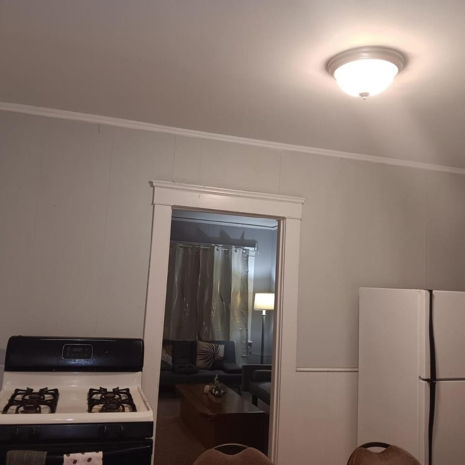 Haven of Comfort Apartment in Cleveland Heights