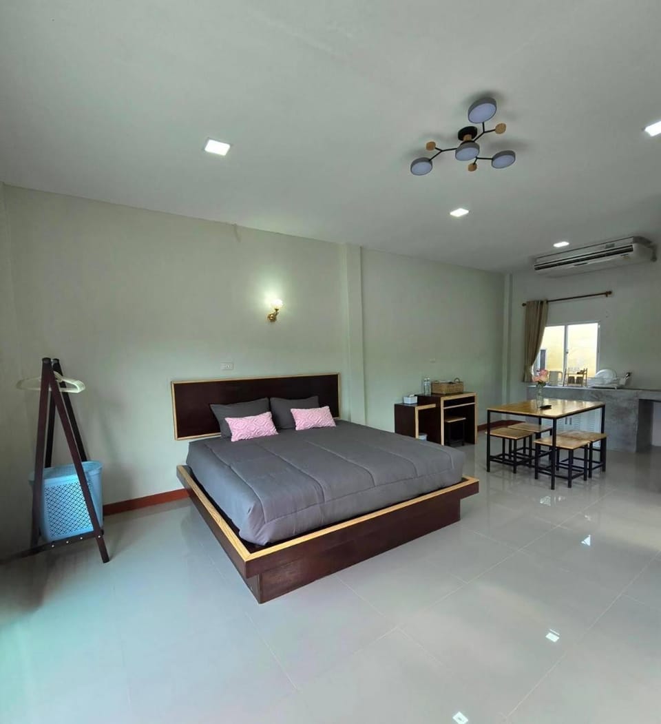 Aonang Riverside Home House in Krabi Changwat