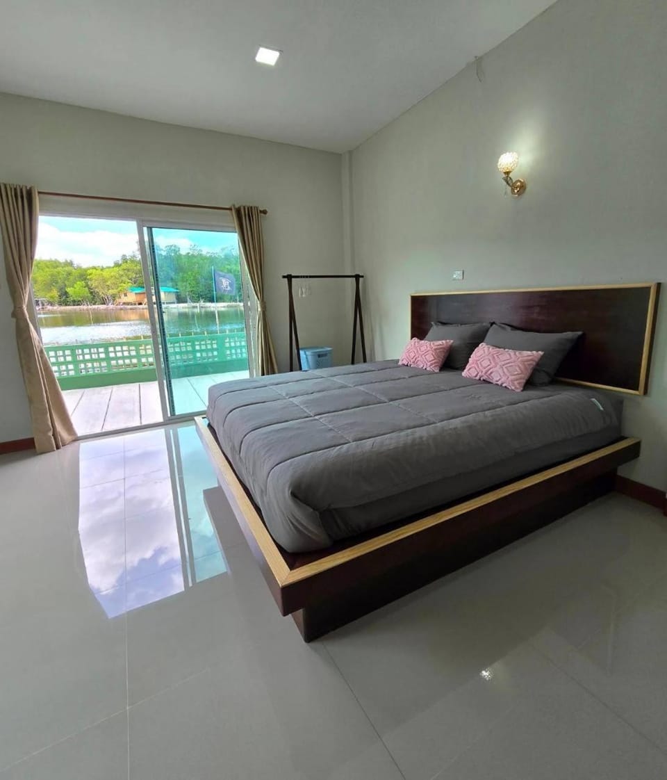 Aonang Riverside Home House in Krabi Changwat