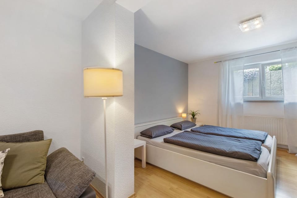 Living room, Bedroom
